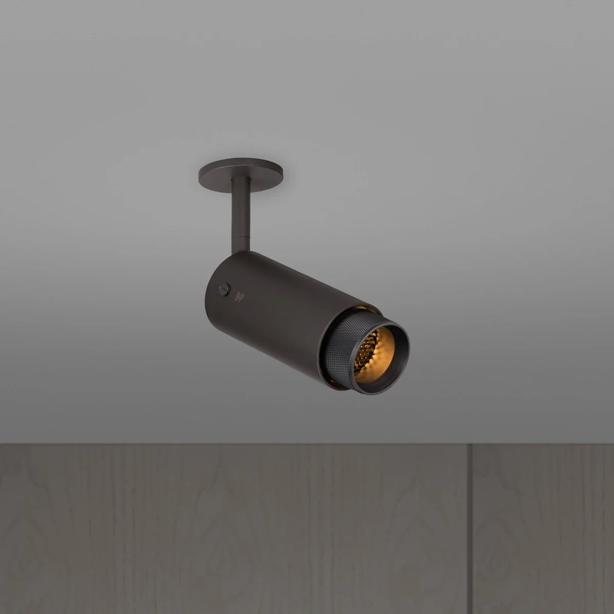 Lampa regulowana punktowa Exhaust Cross Stalowa Grafitowa z Palonym Brązem